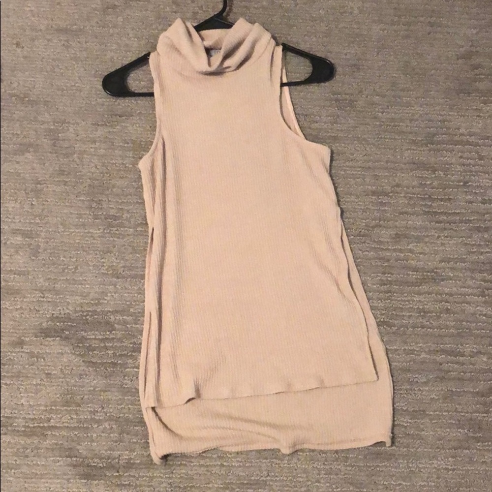 Tobi tan sleeveless turtle neck